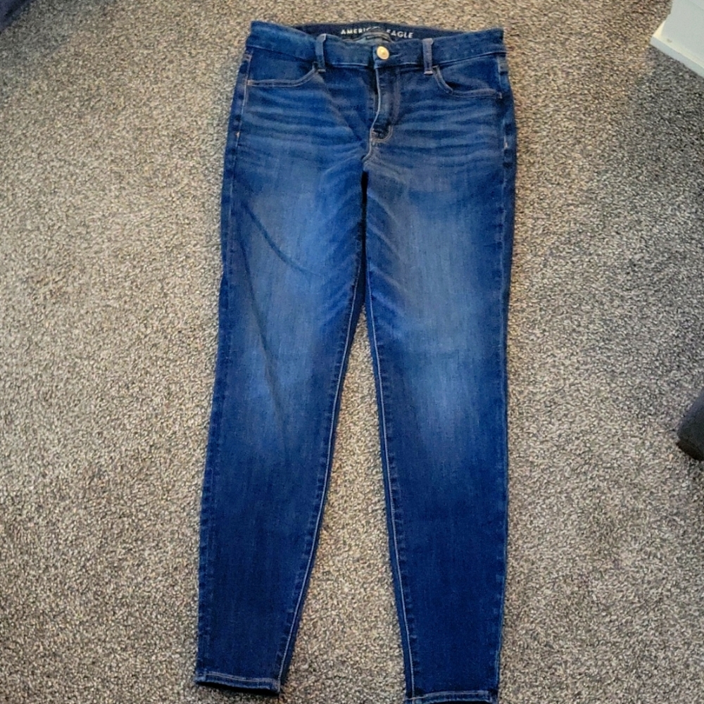 Curvy Jegging! Super cute and comfy! Size 8 long, with a 30in inseam.